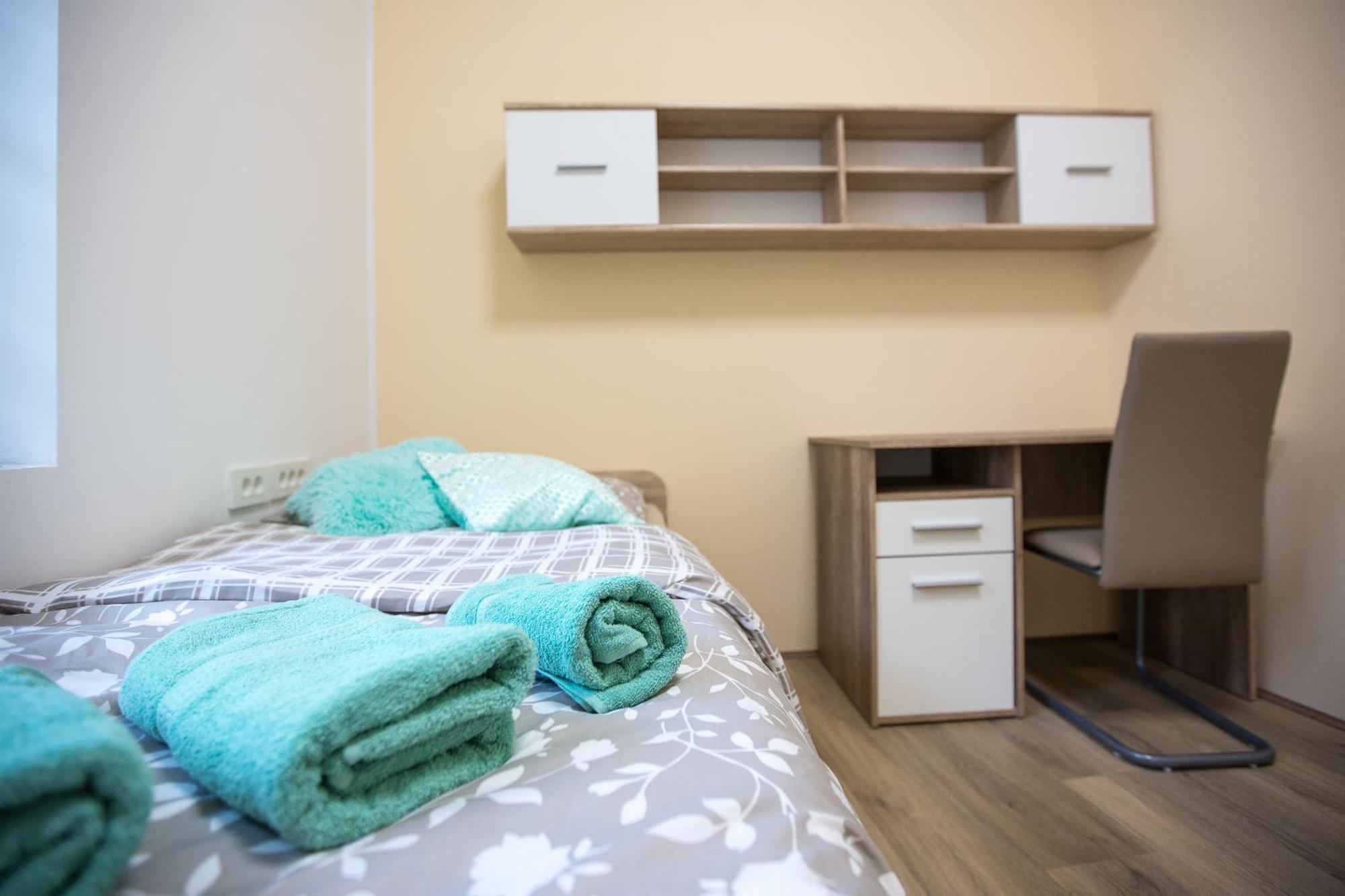 Minidorm Rooms In Heart Of City Center Maribor Eksteriør bilde
