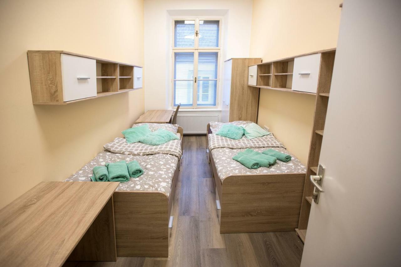 Minidorm Rooms In Heart Of City Center Maribor Eksteriør bilde