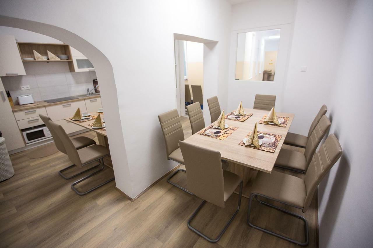 Minidorm Rooms In Heart Of City Center Maribor Eksteriør bilde
